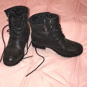 Women’s Combat Fall/Winter Boots size 7